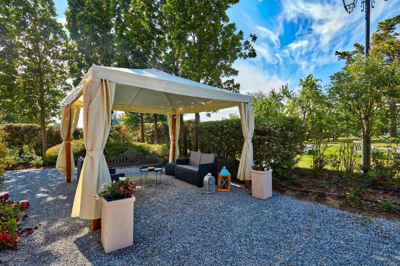 Fauglia La Magnifica B&B מראה חיצוני תמונה
